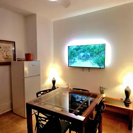 Junto Al Mar 1 La Mareta