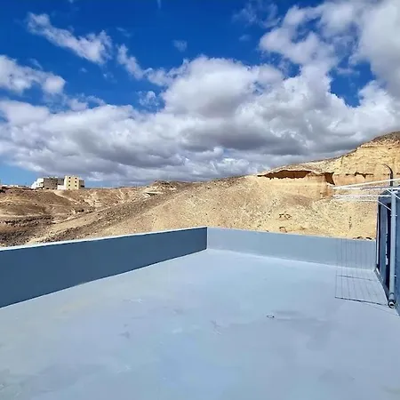 Apartament Junto Al Mar 1 *