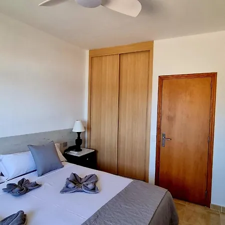 Apartament Junto Al Mar 1 *