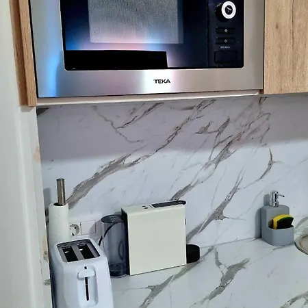 Apartament Junto Al Mar 1 *